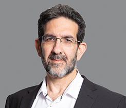 עו